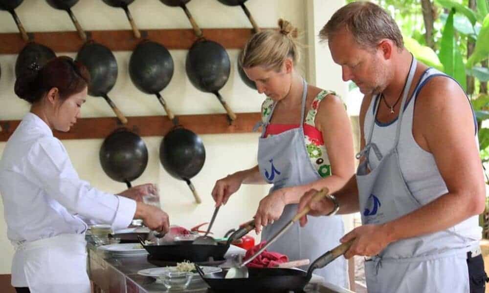 Reviewing The Best 8 Thai Cooking Classes In Chiang Mai 1000x600 Jpg