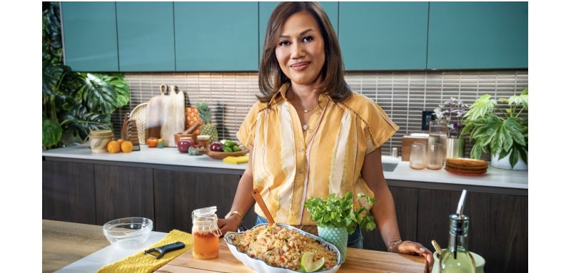 BEST-SELLING COOKBOOK AUTHOR PEPPER TEIGEN SHARES HER FAVORITE THAI RECIPES ON THE NEW SPECIAL GETTING SPICY WITH PEPPER TEIGEN